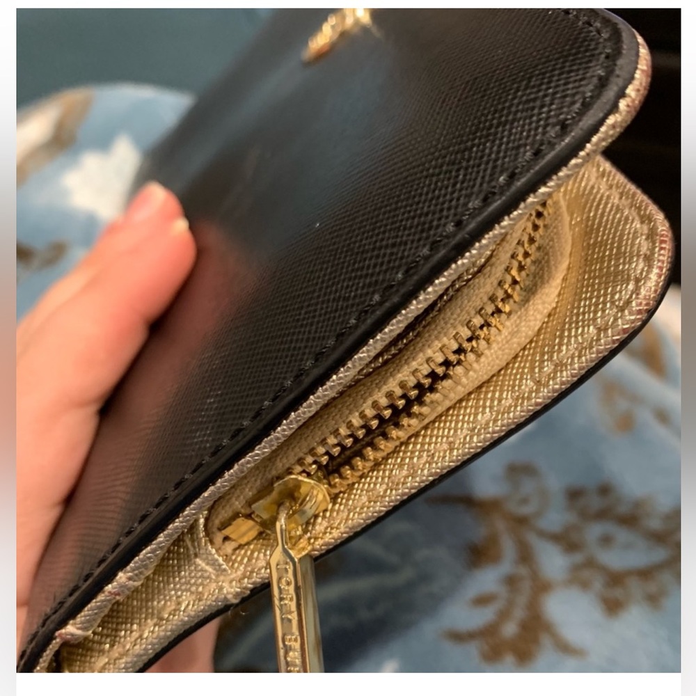 Tory Burch Wallet Black and Gold - Picture 4 of 9
